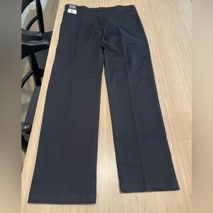 HAGGAR Dress Pants Men's 32x32 Never Worn, with tags, Black
